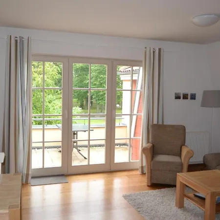 Unter Den Kolonnaden - 27-15 * Ostseebad Kühlungsborn